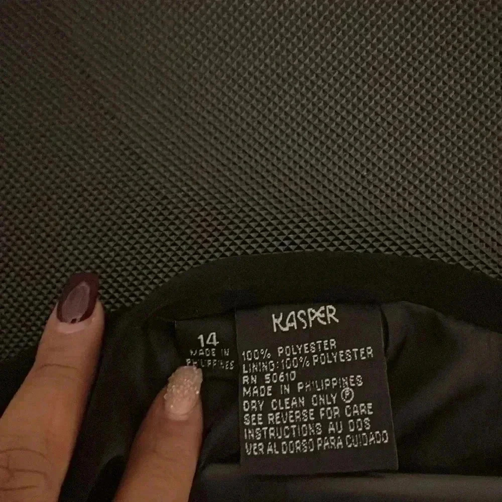 Black Pencil Skirt by Kasper - Picture 8 of 8